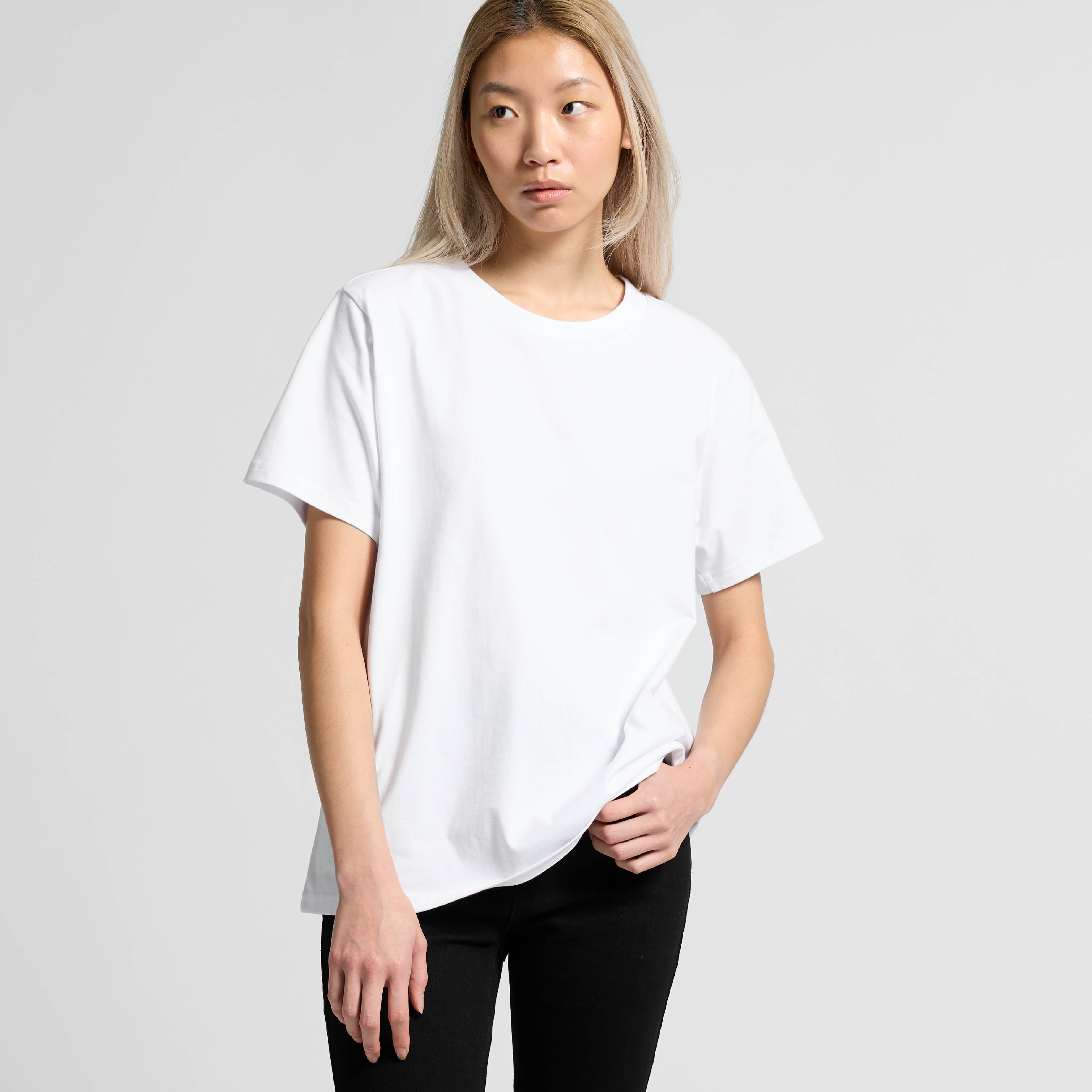 CUSTOMIZABLE - THE CLASSIC TEE