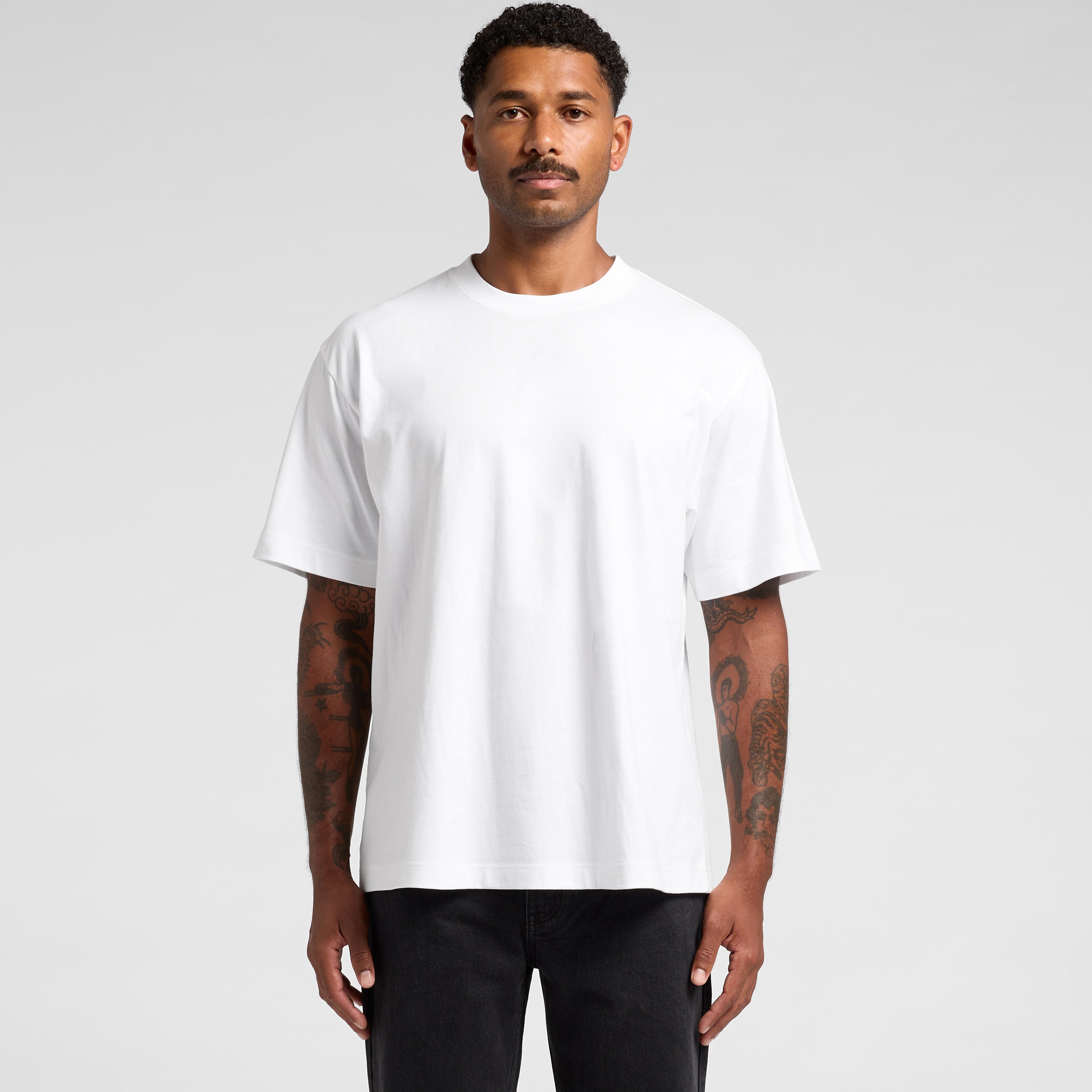 THE BOX TEE